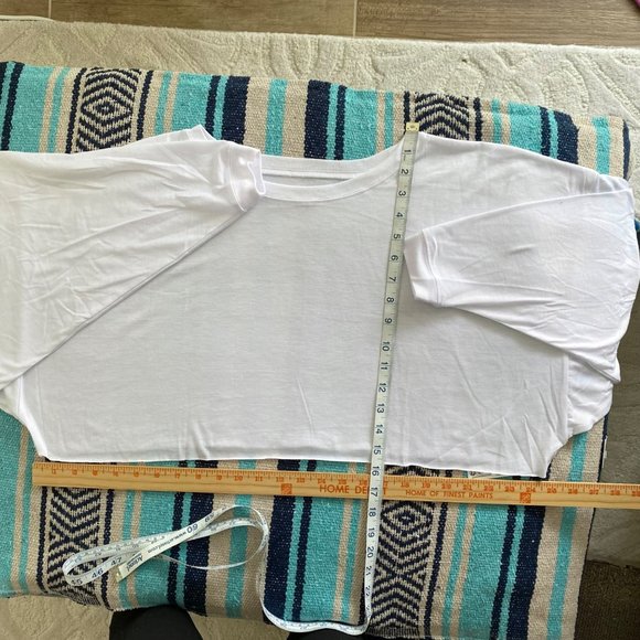 Last Price Urban Outfitters Out From Under Addison T Shirt Cropped WHITE XS - Picture 5 of 16